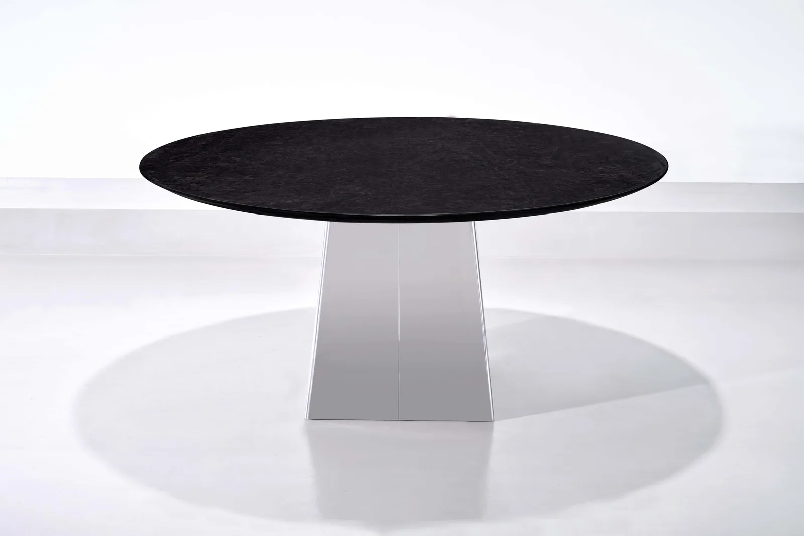 Custom dining table model Z27 from Foshan furniture manufacturer